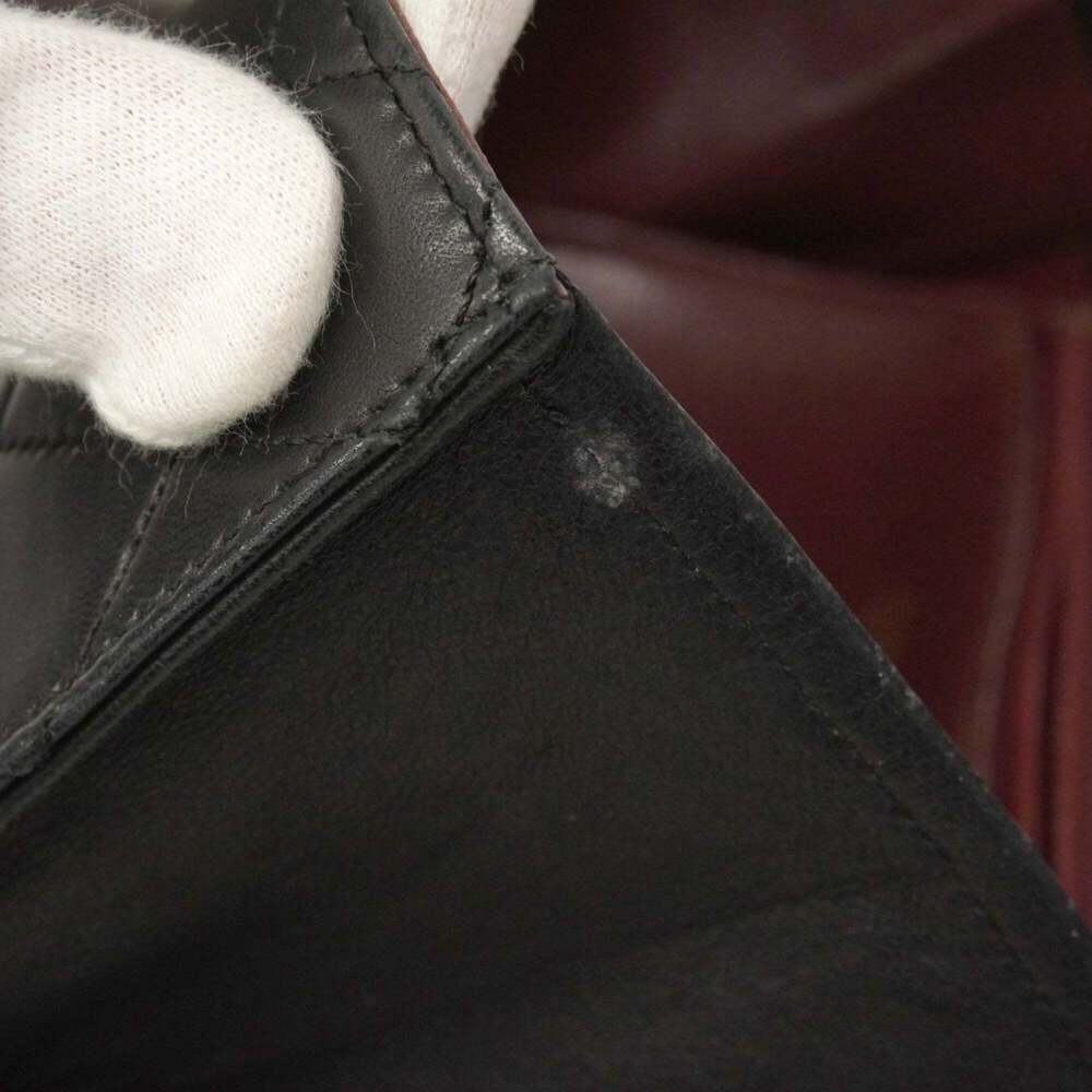 CHANEL Black Lambskin Leather Shoulder Bag - Picture 9 of 16